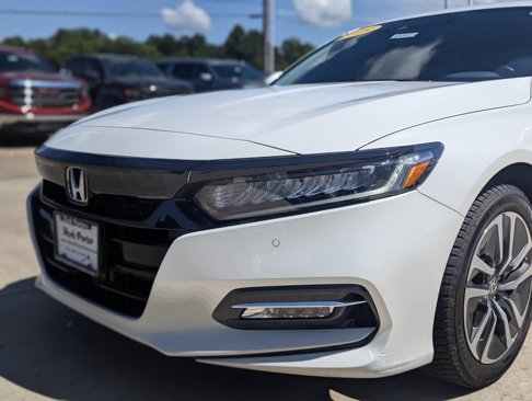 Used 2019 Honda Accord Touring image 15