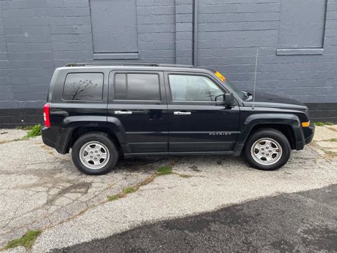 Used 2011 Jeep Patriot Sport w/ PWR Value Group image 3