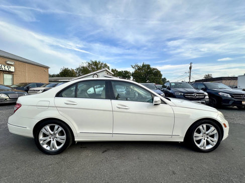 Used 2010 Mercedes-Benz C 300 4MATIC Sedan image 8