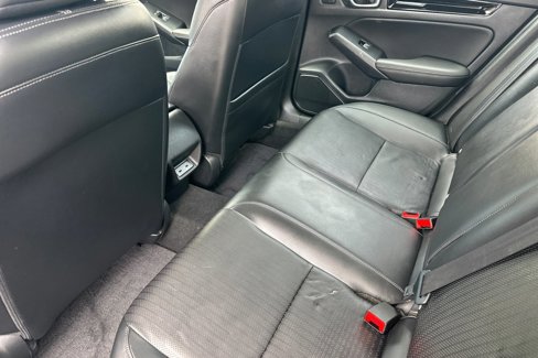 Used 2023 Honda Civic Touring image 9