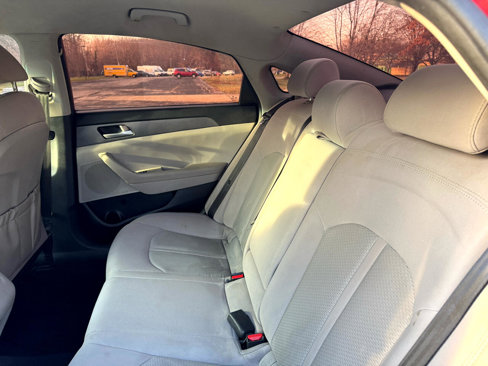 Used 2016 Hyundai Sonata SE image 34