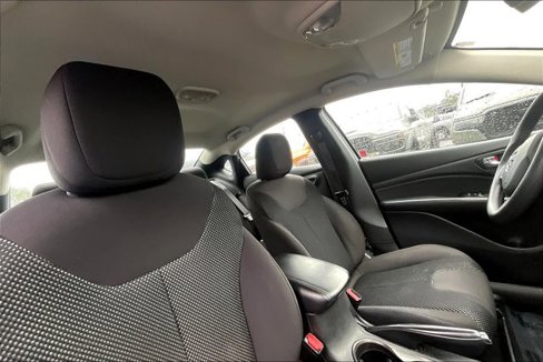 Used 2015 Dodge Dart SE w/ Convenience Group image 17