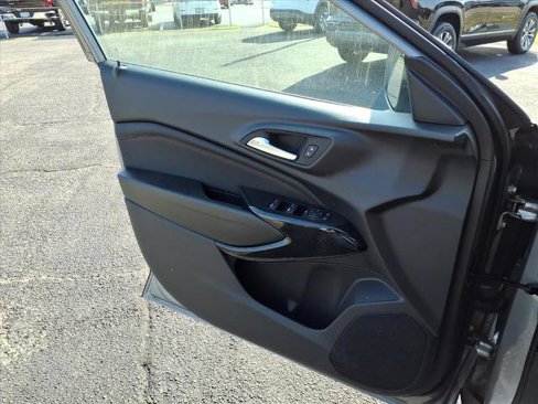 New 2025 Chevrolet Trax RS w/ Driver Confidence Package image 9