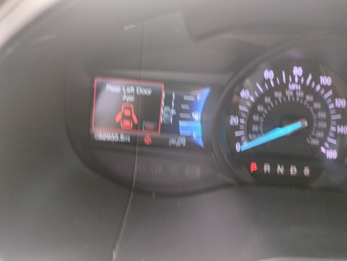 Used 2022 Ford Edge SEL w/ Sport Appearance Package image 16