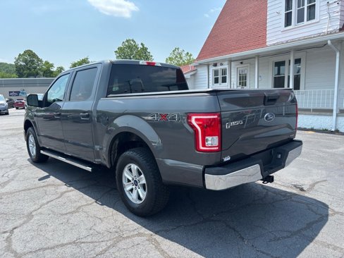 Used 2015 Ford F150 XLT image 5