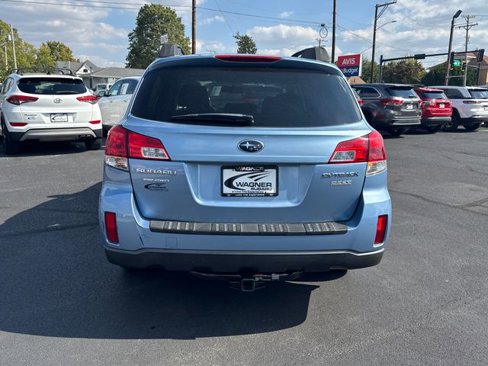 Used 2012 Subaru Outback 2.5i Premium w/ All-Weather Pkg image 6