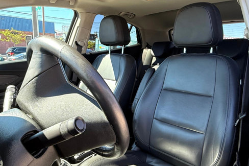 Used 2018 Buick Encore Essence image 10