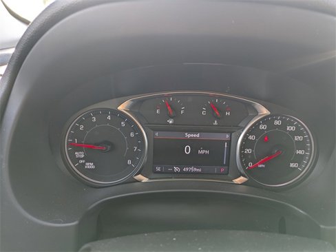 Used 2024 GMC Terrain SLT image 17