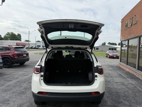 Used 2019 Jeep Compass Sport image 13