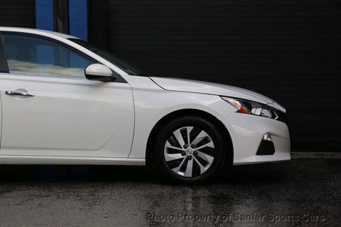 Used 2022 Nissan Altima 2.5 S image 11