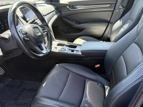 Used 2022 Honda Accord Sport image 10