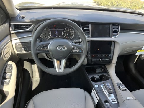 Used 2025 INFINITI QX50 Luxe image 7