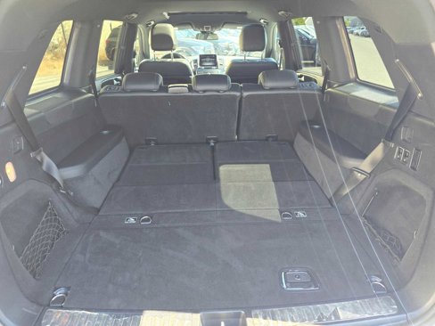 Used 2019 Mercedes-Benz GLS 450 4MATIC image 16