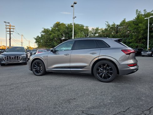 Used 2021 Audi e-tron Premium w/ Convenience Plus Package image 6