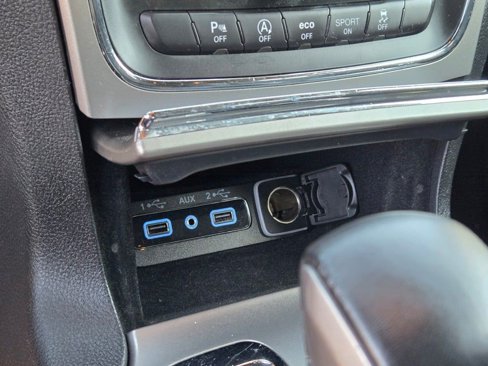 Certified 2021 Jeep Grand Cherokee Laredo image 27