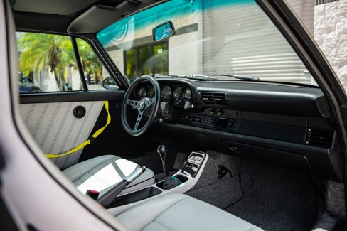 Used 1992 Porsche 911 Carrera image 11