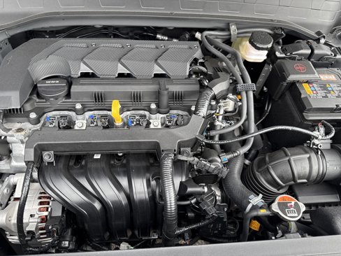 New 2025 Hyundai Venue SEL image 19