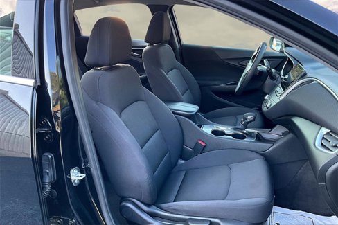 Used 2023 Chevrolet Malibu LT image 28