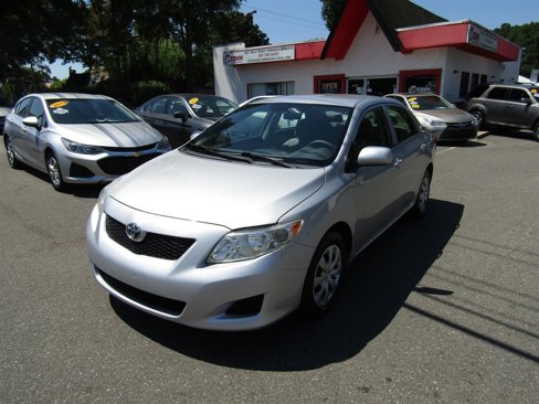 Used 2010 Toyota Corolla image 1
