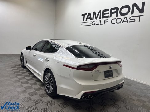 Used 2018 Kia Stinger Premium image 8