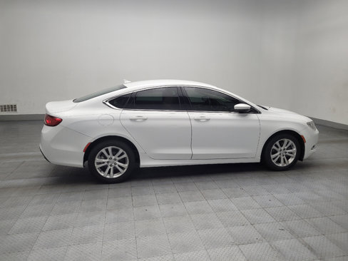 Used 2017 Chrysler 200 Limited Platinum image 10