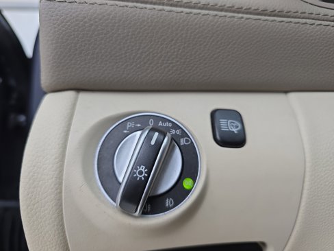 Used 2009 Mercedes-Benz SL 550 image 22