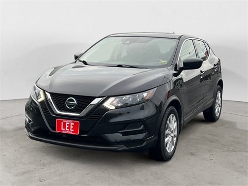 Used 2020 Nissan Rogue Sport S w/ Appearance Package image 1