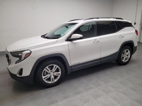 Used 2019 GMC Terrain SLE w/ Driver Convenience Package image 2