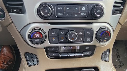 Used 2017 GMC Yukon SLT w/ Open Road Package image 34