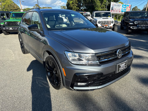 Used 2021 Volkswagen Tiguan SE R-Line w/ 3rd Row Seat Package image 8