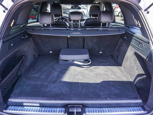 Used 2019 Mercedes-Benz GLC 350e 4MATIC image 25