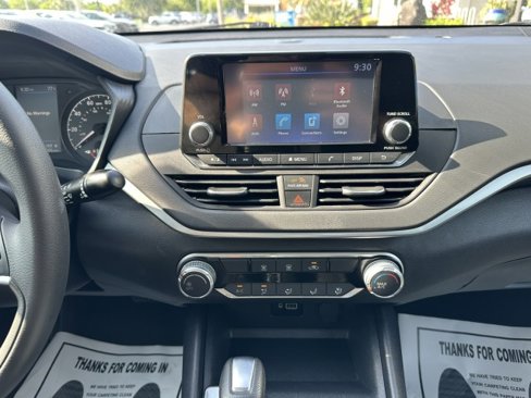 Used 2022 Nissan Altima 2.5 S image 33