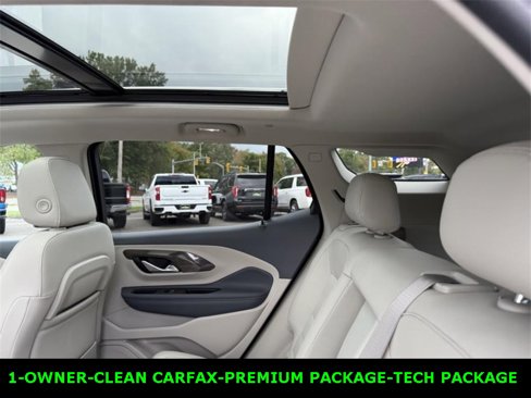 Used 2023 GMC Terrain Denali w/ Denali Premium Package image 10