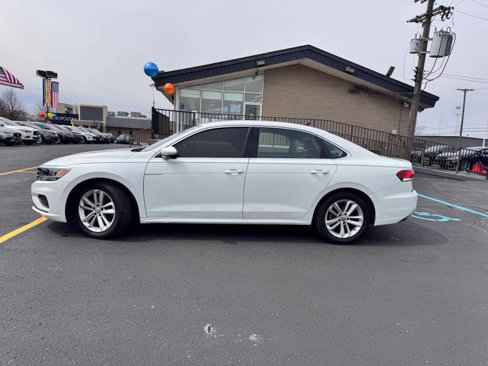 Used 2020 Volkswagen Passat 2.0T SE image 29