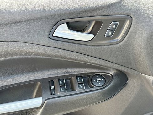 Used 2014 Ford C-MAX SE w/ Winter Package image 17