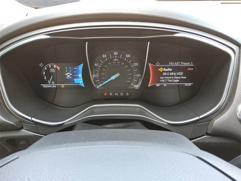 Used 2015 Ford Fusion Titanium image 26