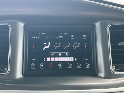 Used 2020 Dodge Charger SXT w/ Leather Interior Group image 17