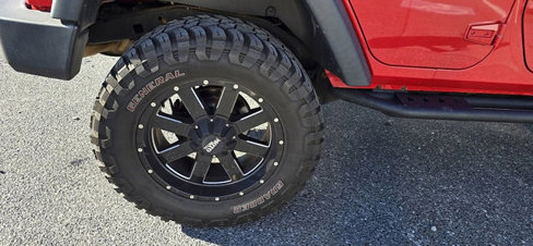 Used 2016 Jeep Wrangler Unlimited Sport w/ Connectivity Group image 12