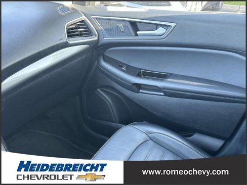 Used 2018 Ford Edge SEL w/ Equipment Group 201A image 31