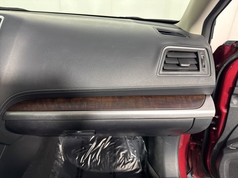 Used 2018 Subaru Outback 2.5i Limited image 10