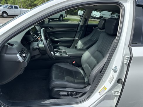Used 2021 Honda Accord EX-L image 9
