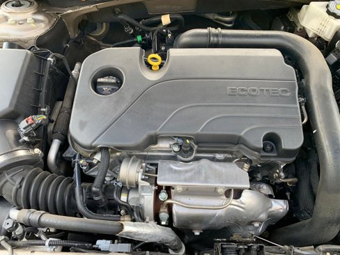 Used 2023 Chevrolet Malibu LT w/ Driver Confidence Package image 32