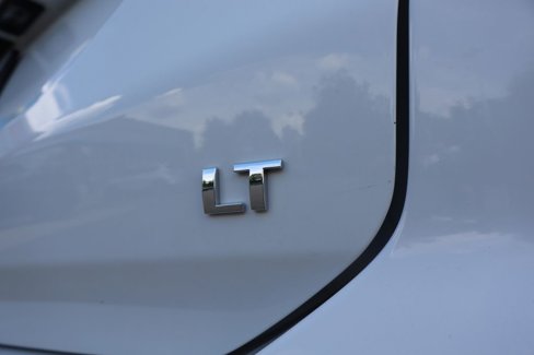Used 2018 Chevrolet Equinox LT image 29