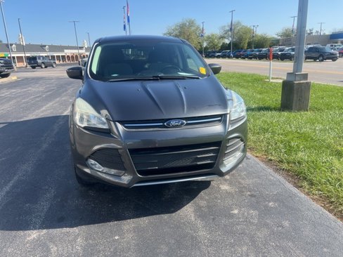 Used 2016 Ford Escape SE image 2