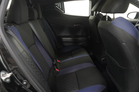 Used 2021 Toyota C-HR Limited image 11