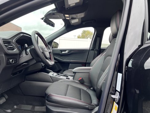 New 2025 Ford Escape ST-Line w/ Tech Pack #1 image 11