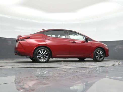 New 2025 Nissan Versa SV w/ Trunk Package image 38