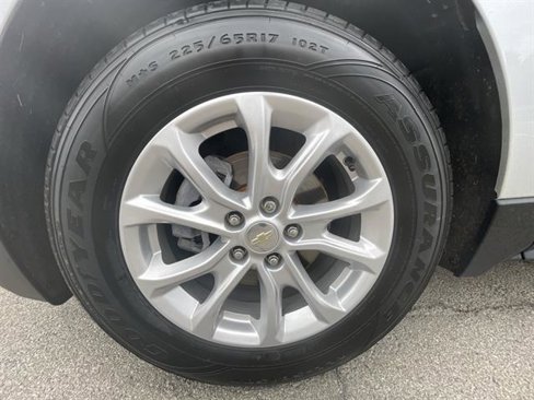 Certified 2020 Chevrolet Equinox LT w/ Driver Convenience Package image 34