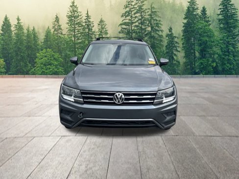 Used 2020 Volkswagen Tiguan SE image 16