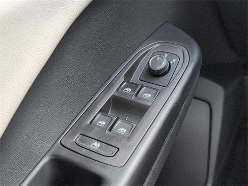 New 2025 Volkswagen Taos S image 15